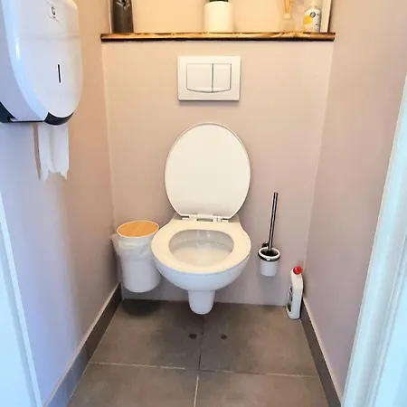 Homestay Grande De 16m2 *